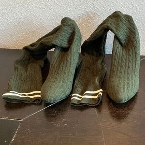 Dark Green Cable Knit Boots Sock with Heels Size 8